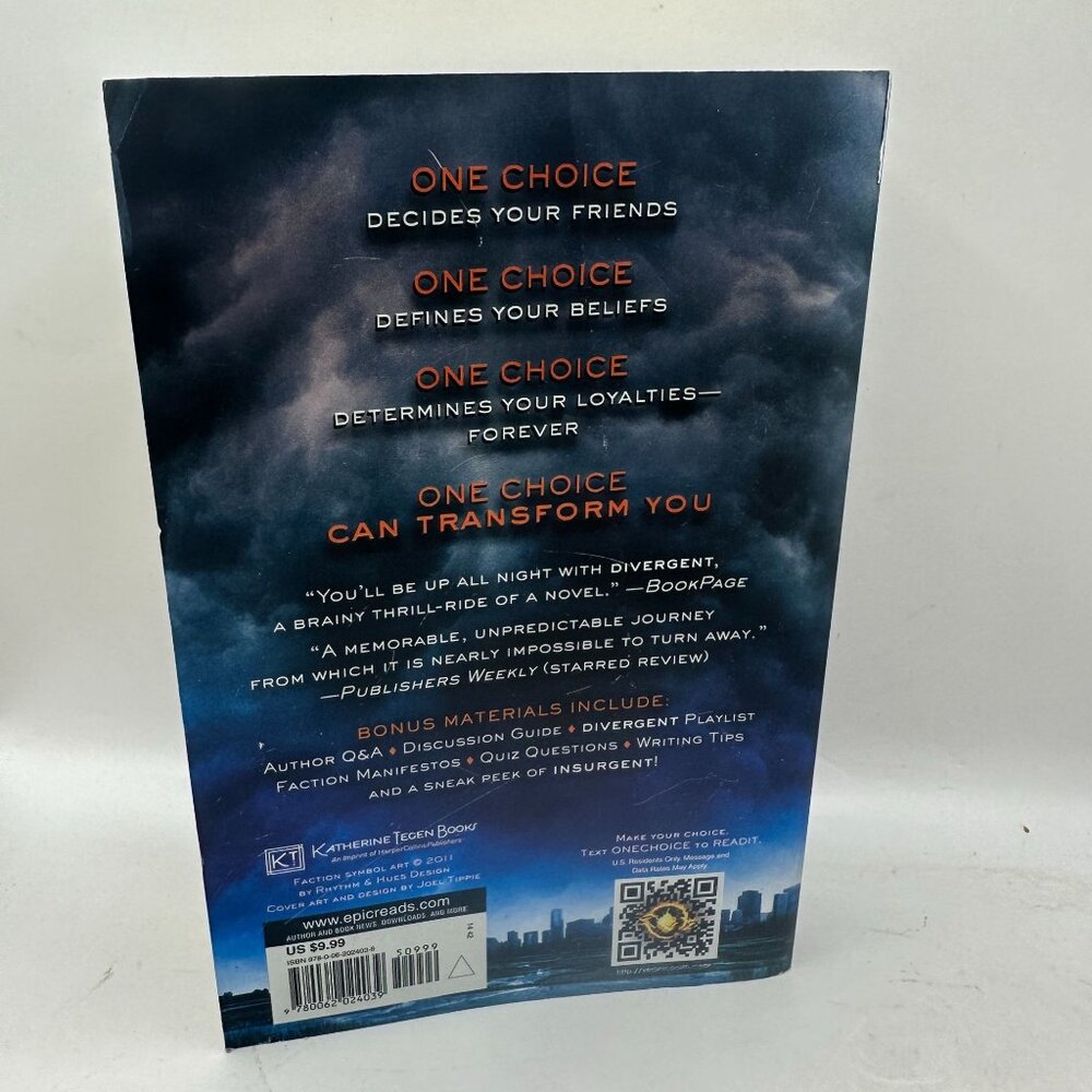 Divergent Veronica Roth Paperback Edition Book - Picture 2 of 6